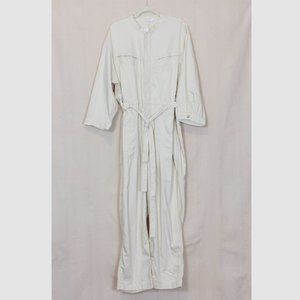 GAP Off-white long sleeved zip up jump suit, new with tags